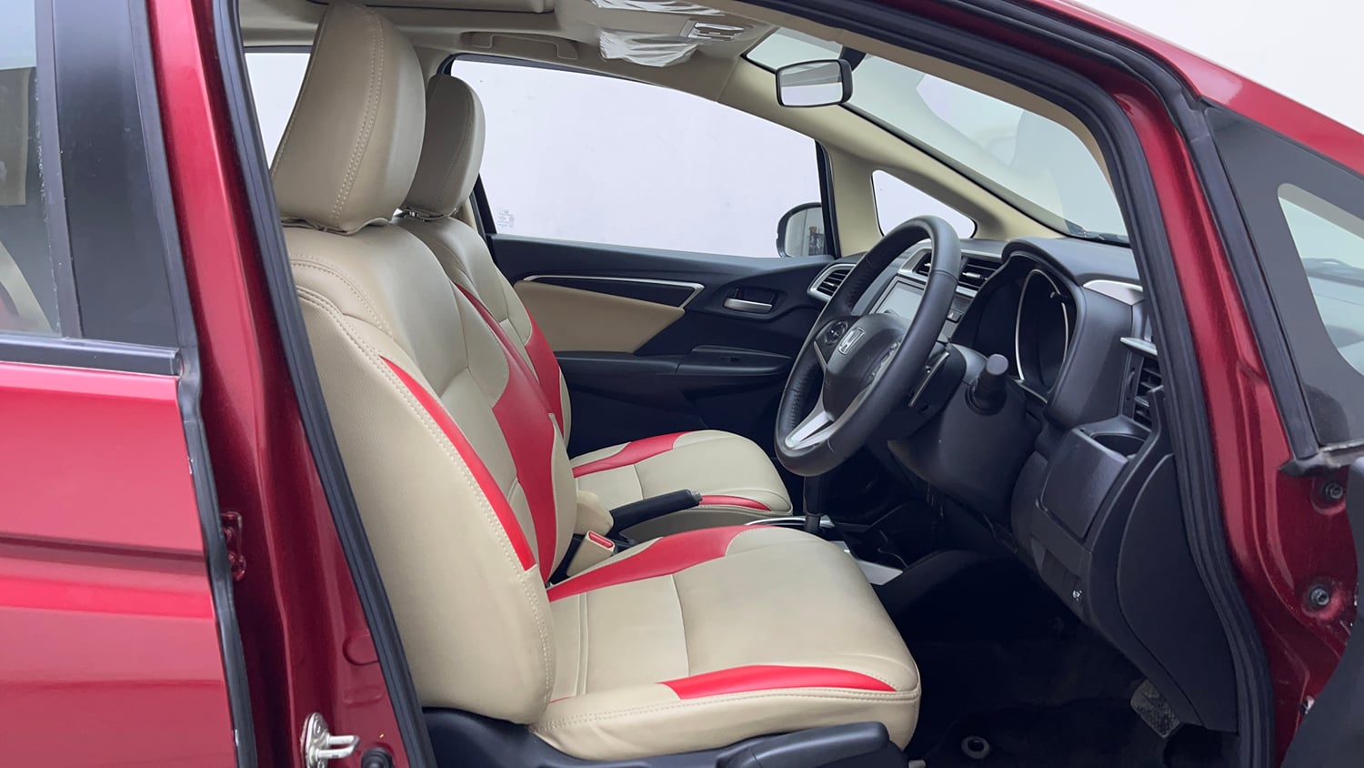 Used 2020 Honda Jazz ZX CVT Petrol Automatic interior RIGHT SIDE FRONT DOOR CABIN VIEW