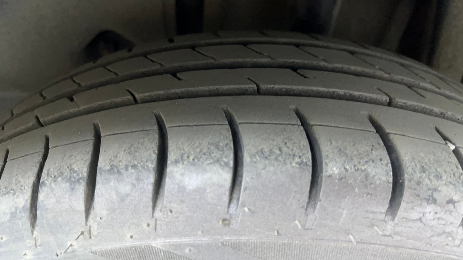 Used 2016 Tata Tiago Revotron XZ Petrol Manual tyres LEFT REAR TYRE TREAD VIEW