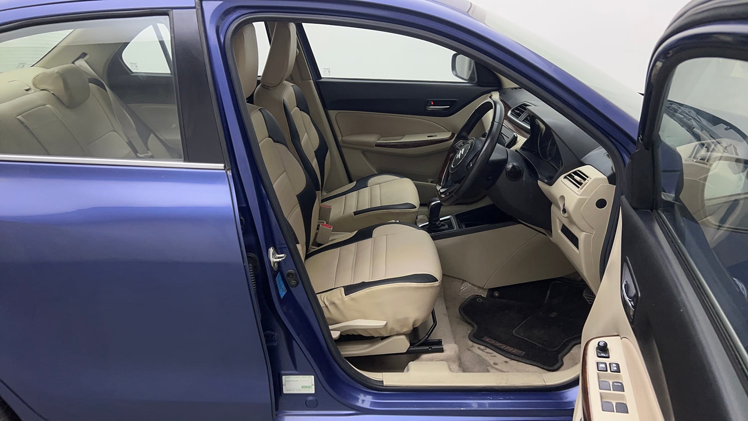 Used 2019 Maruti Suzuki Dzire ZXi Plus AMT Petrol Automatic interior RIGHT SIDE FRONT DOOR CABIN VIEW