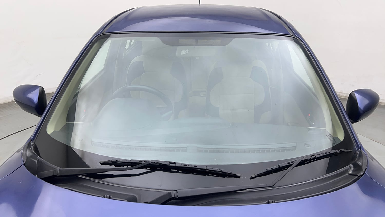 Used 2019 Maruti Suzuki Dzire ZXi Plus AMT Petrol Automatic exterior FRONT WINDSHIELD VIEW