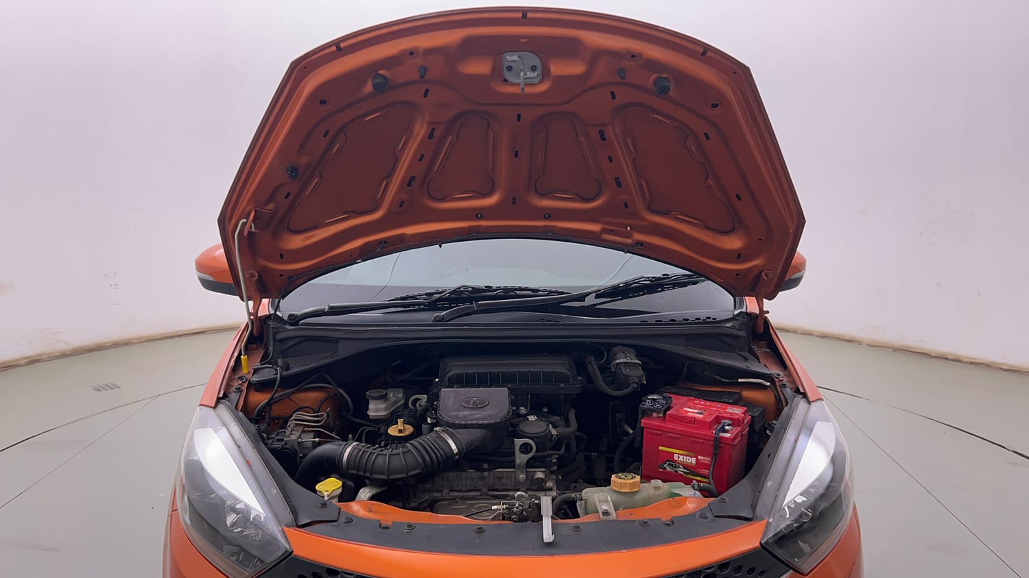 Used 2019 Tata Tiago Revotron XZ Plus Petrol Manual engine ENGINE & BONNET OPEN FRONT VIEW