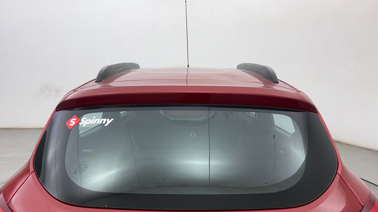 Used 2018 Renault Kwid 1.0 RXT AMT Petrol Automatic exterior BACK WINDSHIELD VIEW