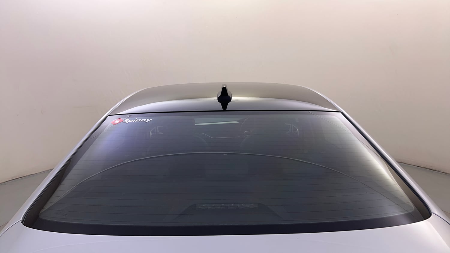 Used 2023 Volkswagen Virtus Highline 1.0 TSI MT Petrol Manual exterior BACK WINDSHIELD VIEW
