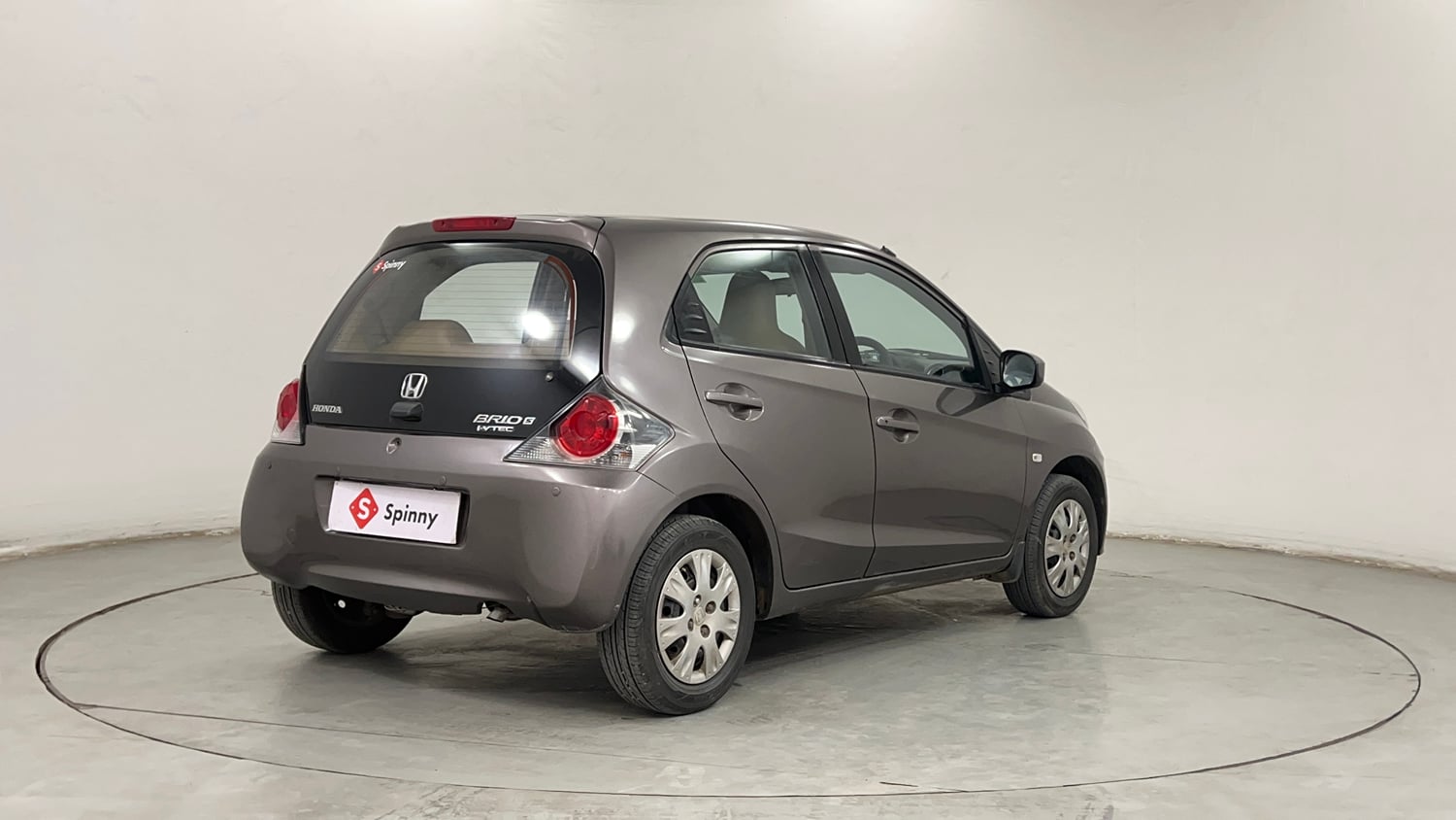 Used 2013 Honda Brio S MT Petrol Manual exterior RIGHT REAR CORNER VIEW