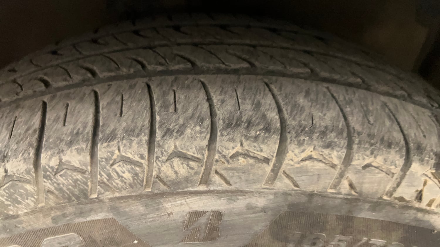 Used 2017 Maruti Suzuki Celerio VXi CNG Cng Manual tyres RIGHT FRONT TYRE TREAD VIEW