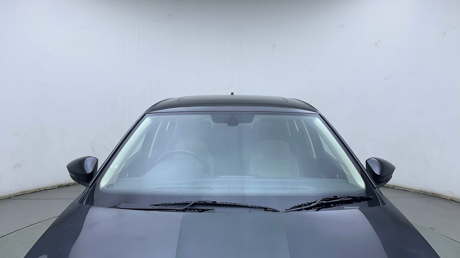 Used 2023 Skoda Slavia Style 1.0L TSI AT Petrol Automatic exterior FRONT WINDSHIELD VIEW