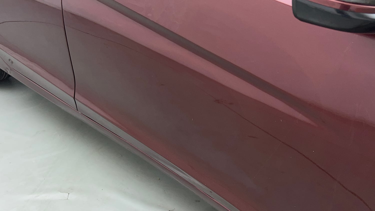 Used 2015 Honda City V Petrol Manual dents MINOR DENT
