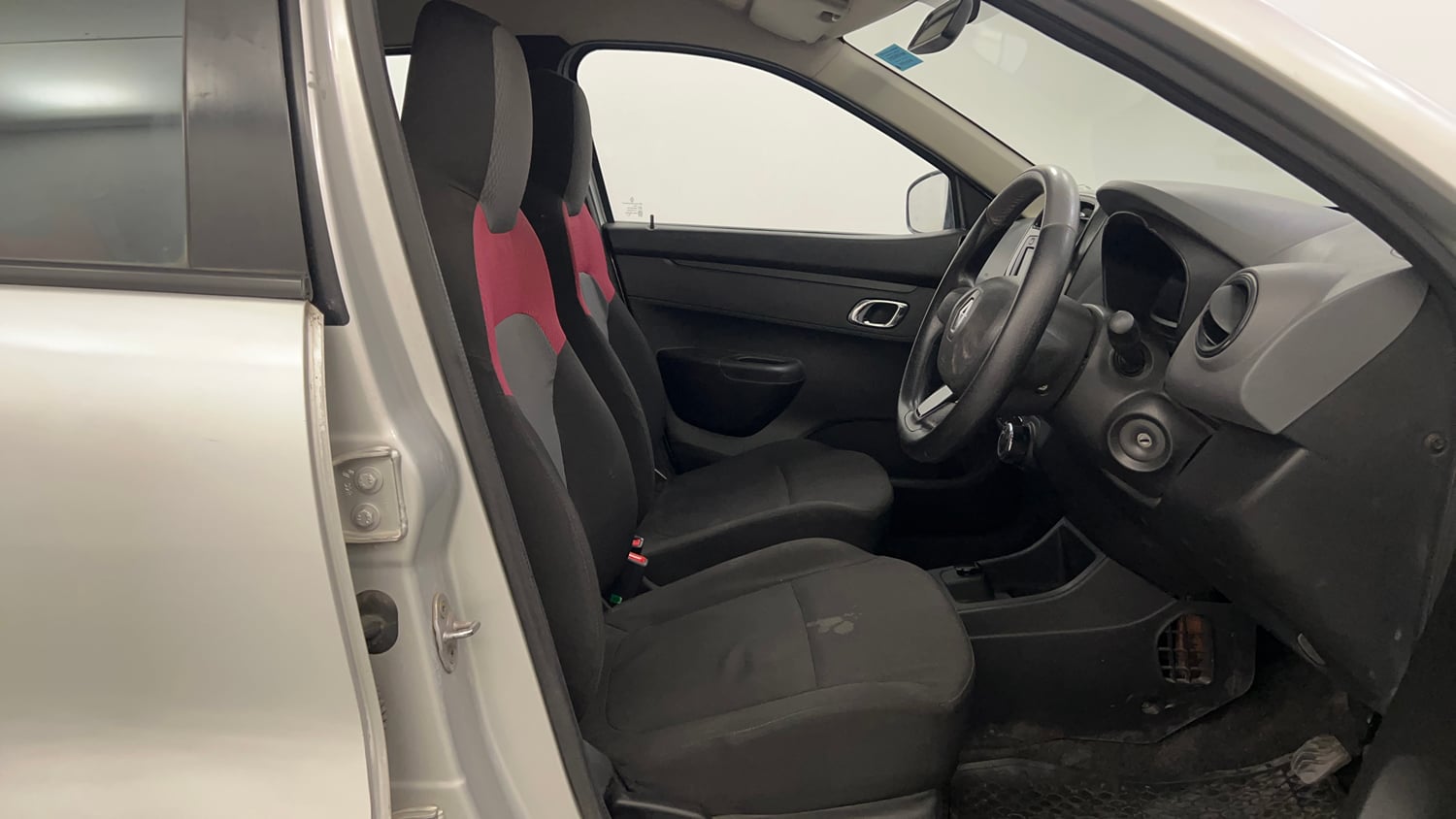 Used 2019 Renault Kwid 1.0 RXT AMT Opt Petrol Automatic interior RIGHT SIDE FRONT DOOR CABIN VIEW