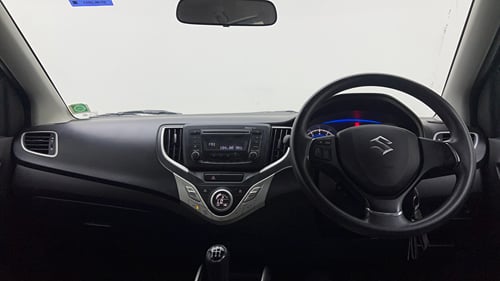 Used 2017 Maruti Suzuki Baleno Delta 1.2 Petrol Manual interior DASHBOARD VIEW