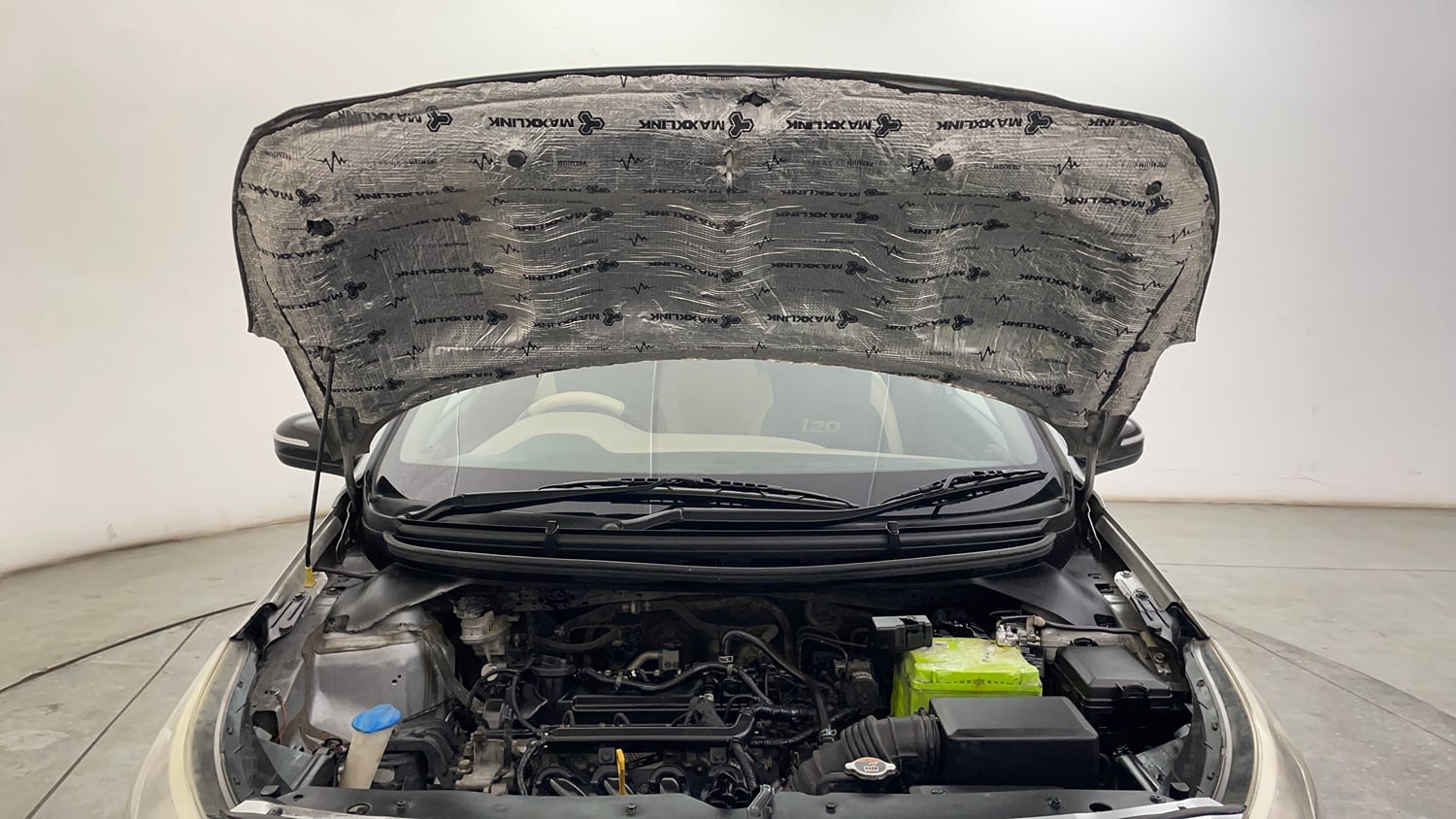 Used 2018 Hyundai Elite i20 Asta 1.2 Petrol Manual engine ENGINE & BONNET OPEN FRONT VIEW