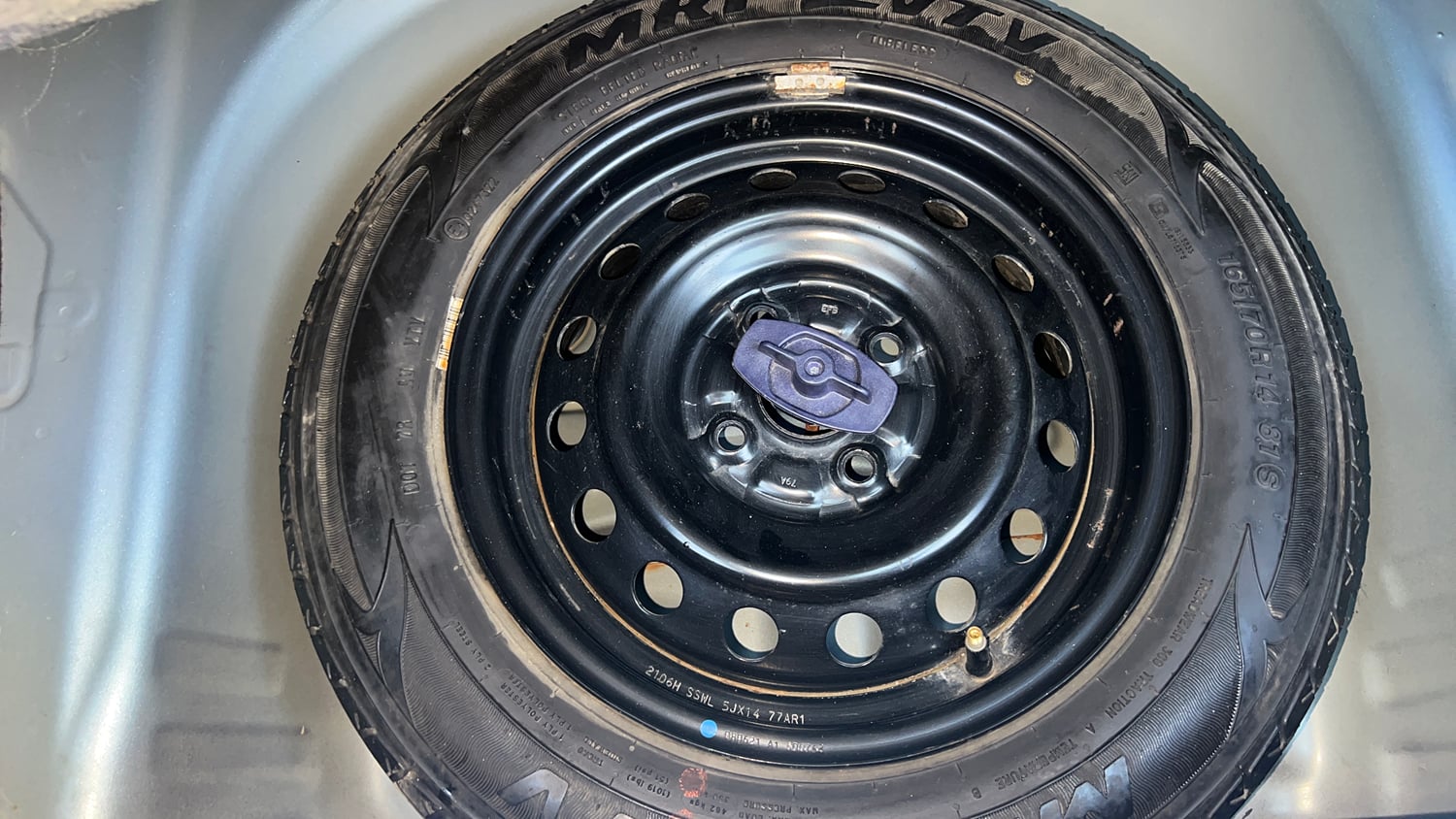 Used 2021 Maruti Suzuki Wagon R ZXi 1.2 AMT Petrol Automatic tyres SPARE TYRE VIEW