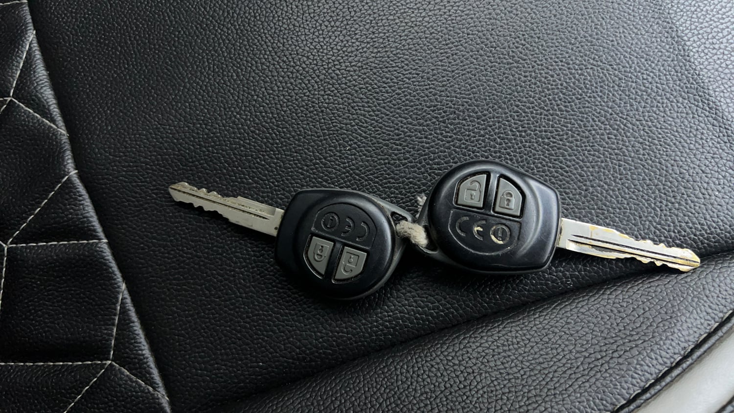 Used 2016 Maruti Suzuki Baleno Delta 1.2 AT Petrol Automatic extra CAR KEY VIEW