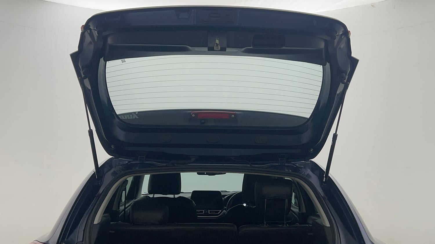 Used 2022 Maruti Suzuki Baleno Alpha AGS Petrol Automatic interior DICKY DOOR OPEN VIEW