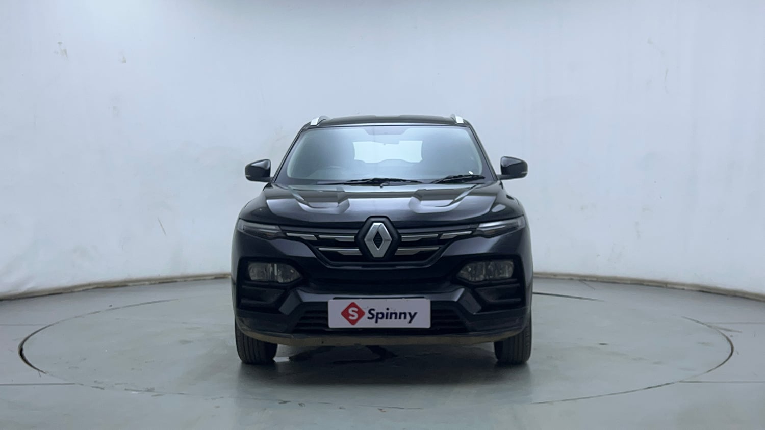 Used 2025 Renault Kiger RXL Petrol Manual exterior FRONT VIEW