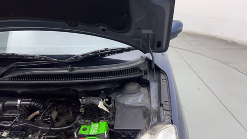 Used 2017 Maruti Suzuki Baleno Delta 1.2 Petrol Manual engine ENGINE LEFT SIDE HINGE & APRON VIEW