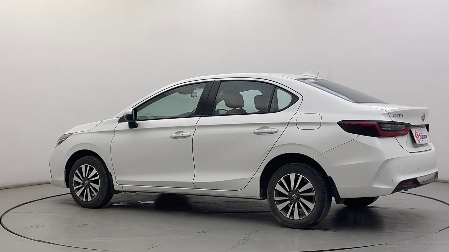Used 2024 Honda City V Petrol MT Petrol Manual exterior LEFT REAR CORNER VIEW