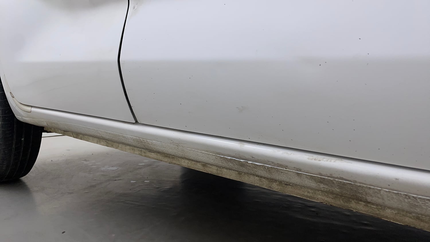 Used 2022 Datsun Redi-GO T(O) 1.0 Petrol Manual dents MINOR SCRATCH