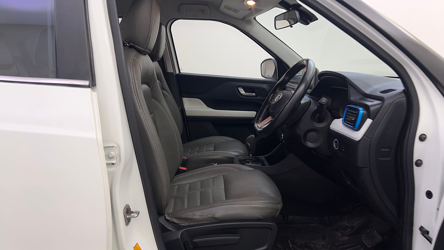 Used 2022 Tata Punch Creative AMT Petrol Automatic interior RIGHT SIDE FRONT DOOR CABIN VIEW