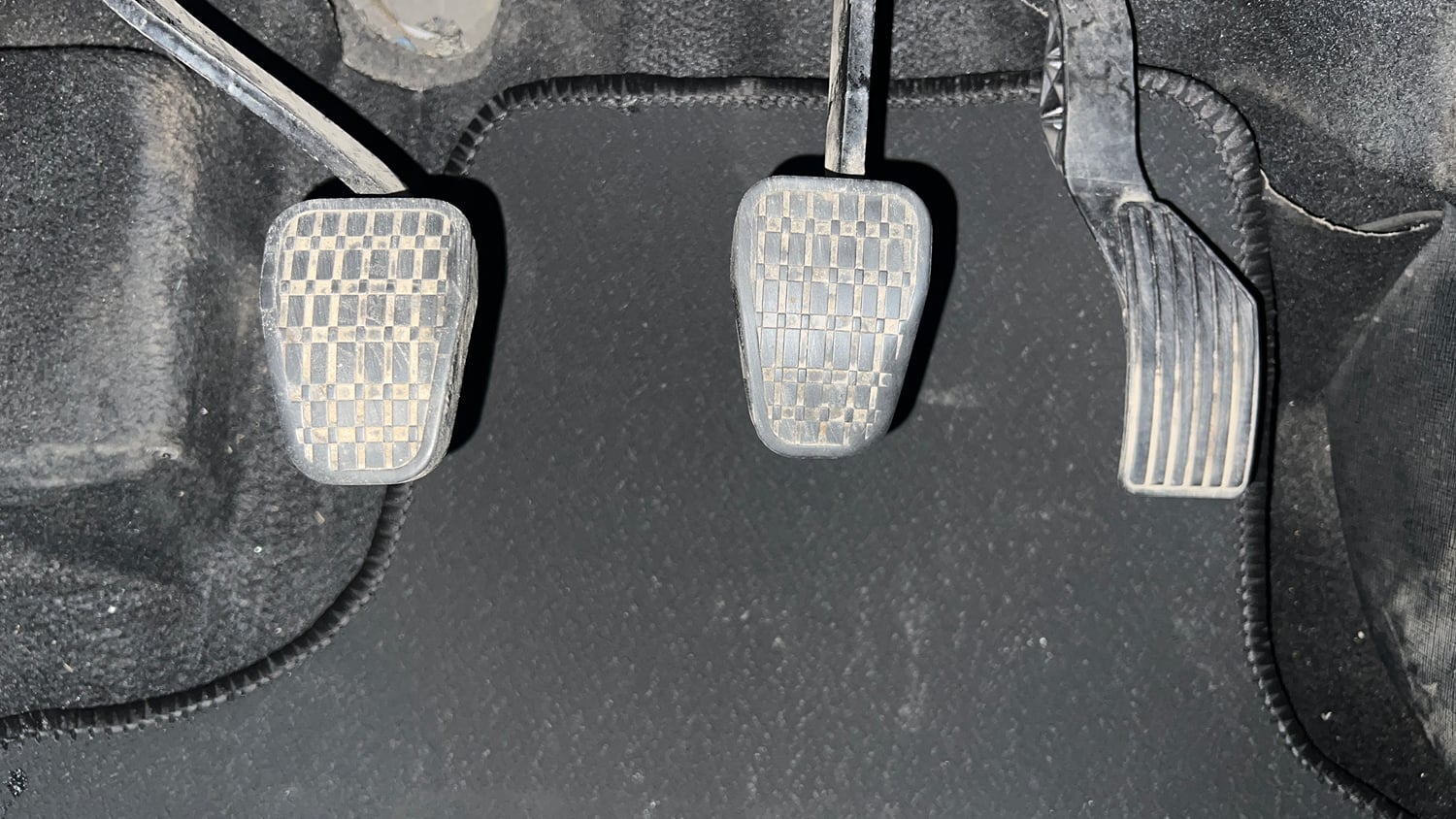 Used 2018 Tata Nexon XM Petrol Manual interior PEDALS VIEW