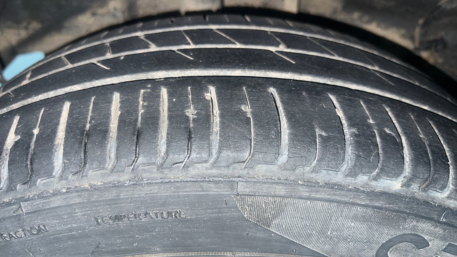 Used 2023 Tata Tiago XZA Plus Petrol Automatic tyres RIGHT REAR TYRE TREAD VIEW