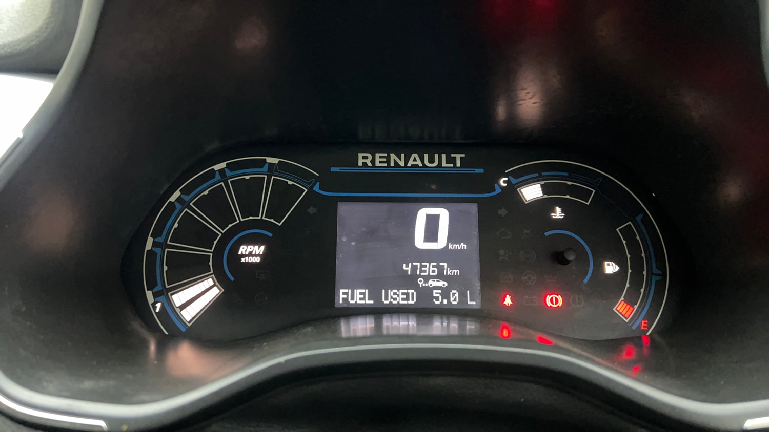 Used 2020 Renault Triber RXZ Petrol Manual interior CLUSTERMETER VIEW