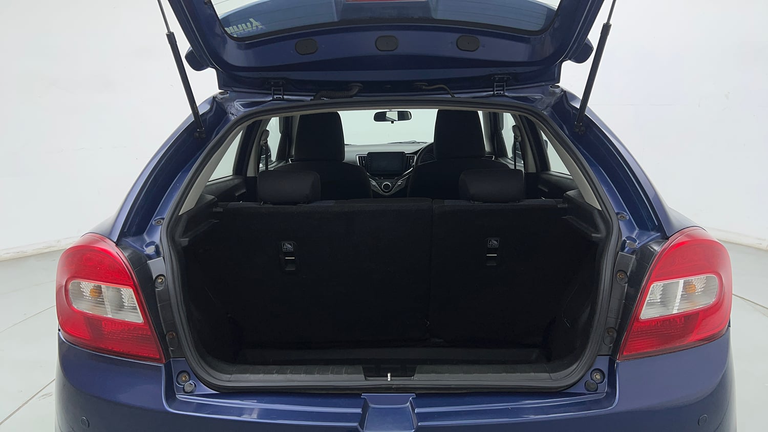 Used 2020 Maruti Suzuki Baleno Delta Petrol Manual interior DICKY INSIDE VIEW