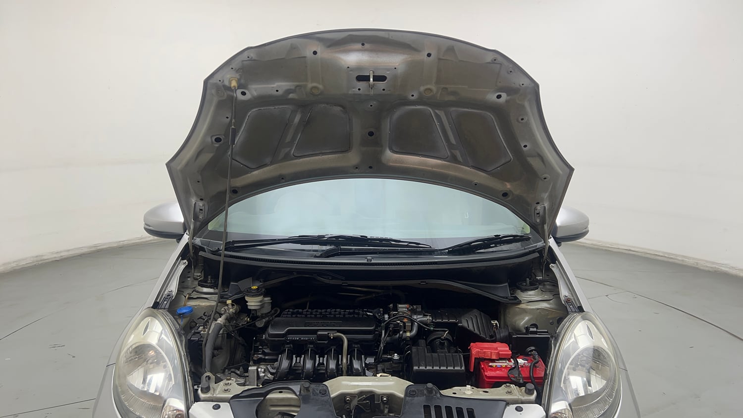 Used 2015 Honda Amaze 1.2 VX AT i-VTEC Petrol Automatic engine ENGINE & BONNET OPEN FRONT VIEW