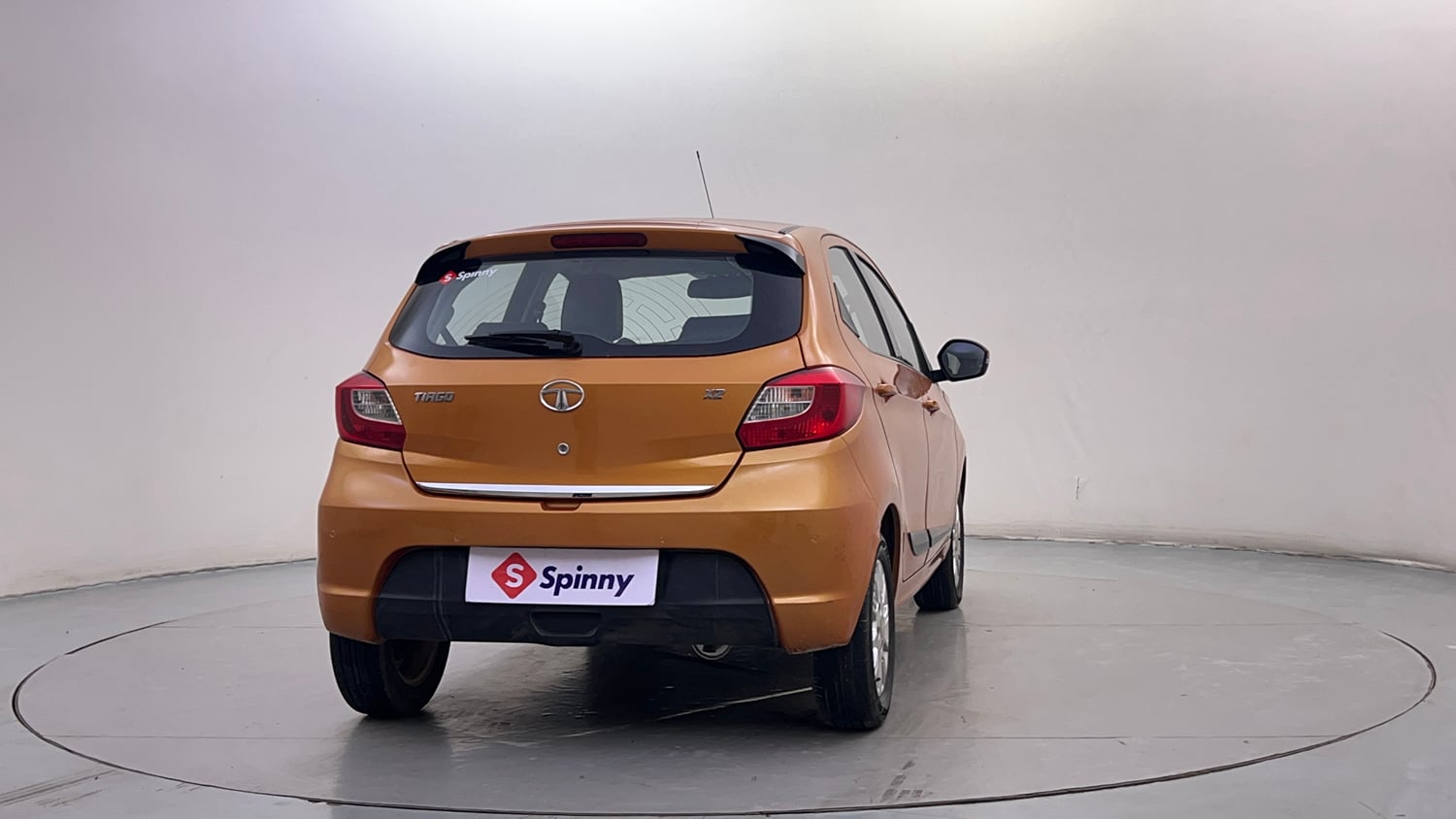 Used 2018 Tata Tiago Revotron XZ Petrol Manual exterior RIGHT REAR CORNER VIEW