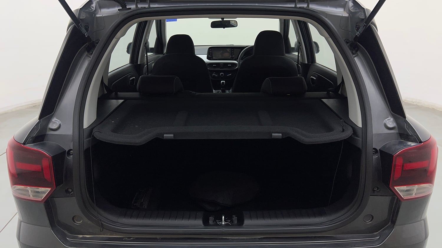 Used 2025 Hyundai Exter S Plus 1.2 AMT Petrol Automatic interior DICKY INSIDE VIEW