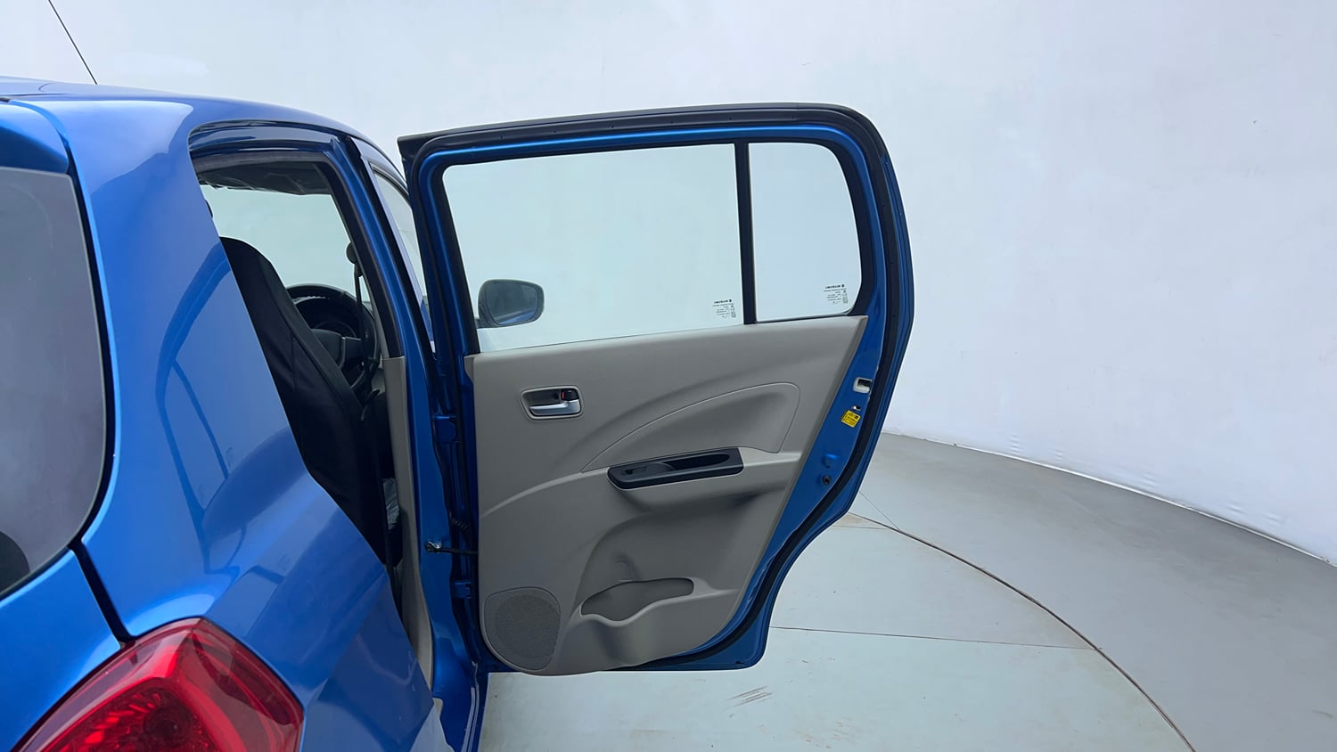 Used 2016 Maruti Suzuki Celerio ZXi AMT Petrol Automatic interior RIGHT REAR DOOR OPEN VIEW
