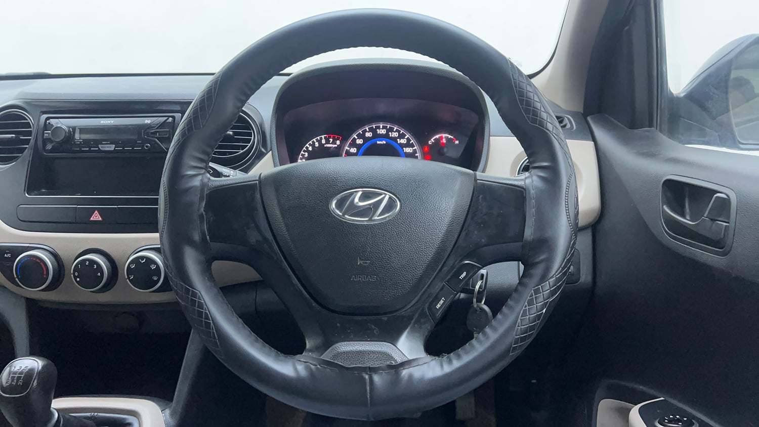 Used 2017 Hyundai Grand i10 Magna 1.2 Kappa VTVT Petrol Manual interior STEERING VIEW