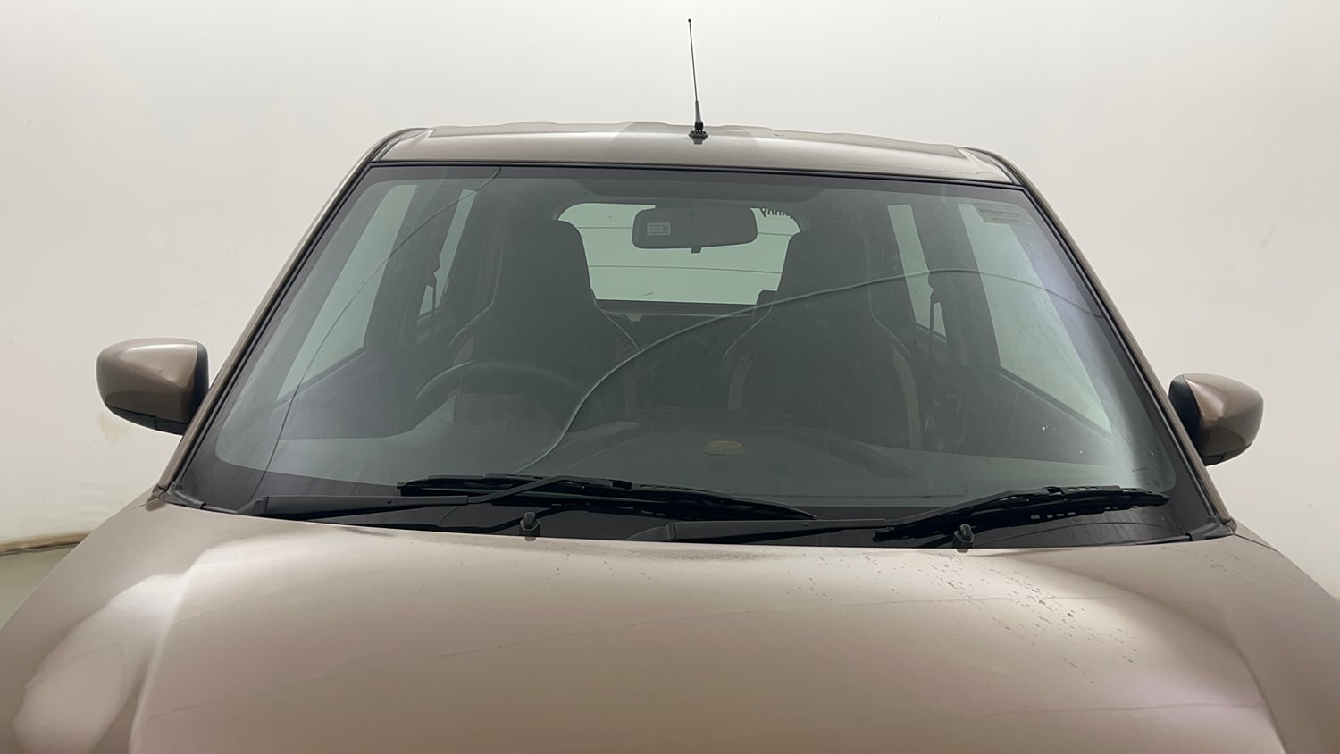 Used 2022 Maruti Suzuki Wagon R VXi (O) 1.2 Petrol Manual exterior FRONT WINDSHIELD VIEW