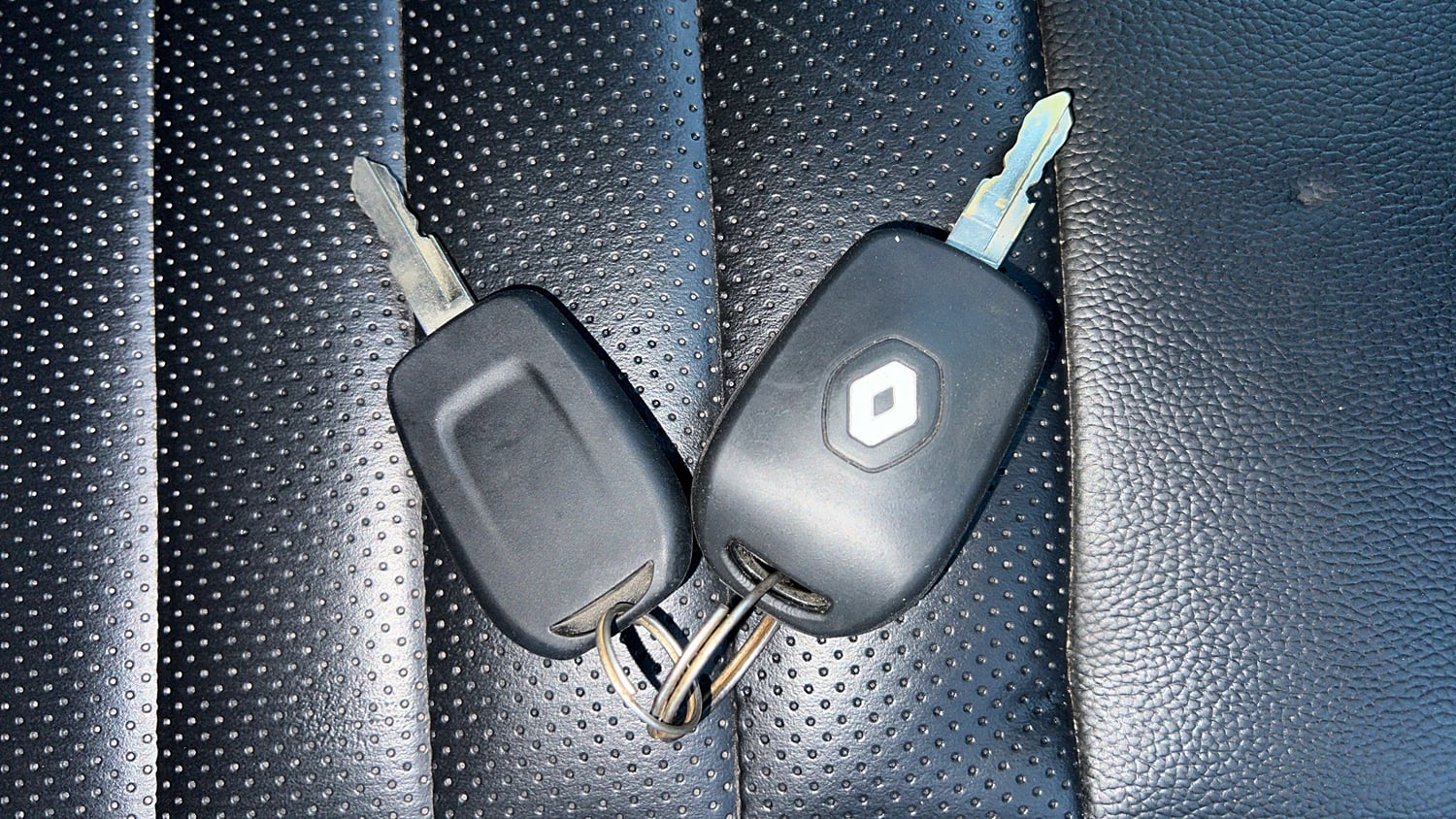 Used 2023 Renault Kwid CLIMBER Petrol Manual extra CAR KEY VIEW