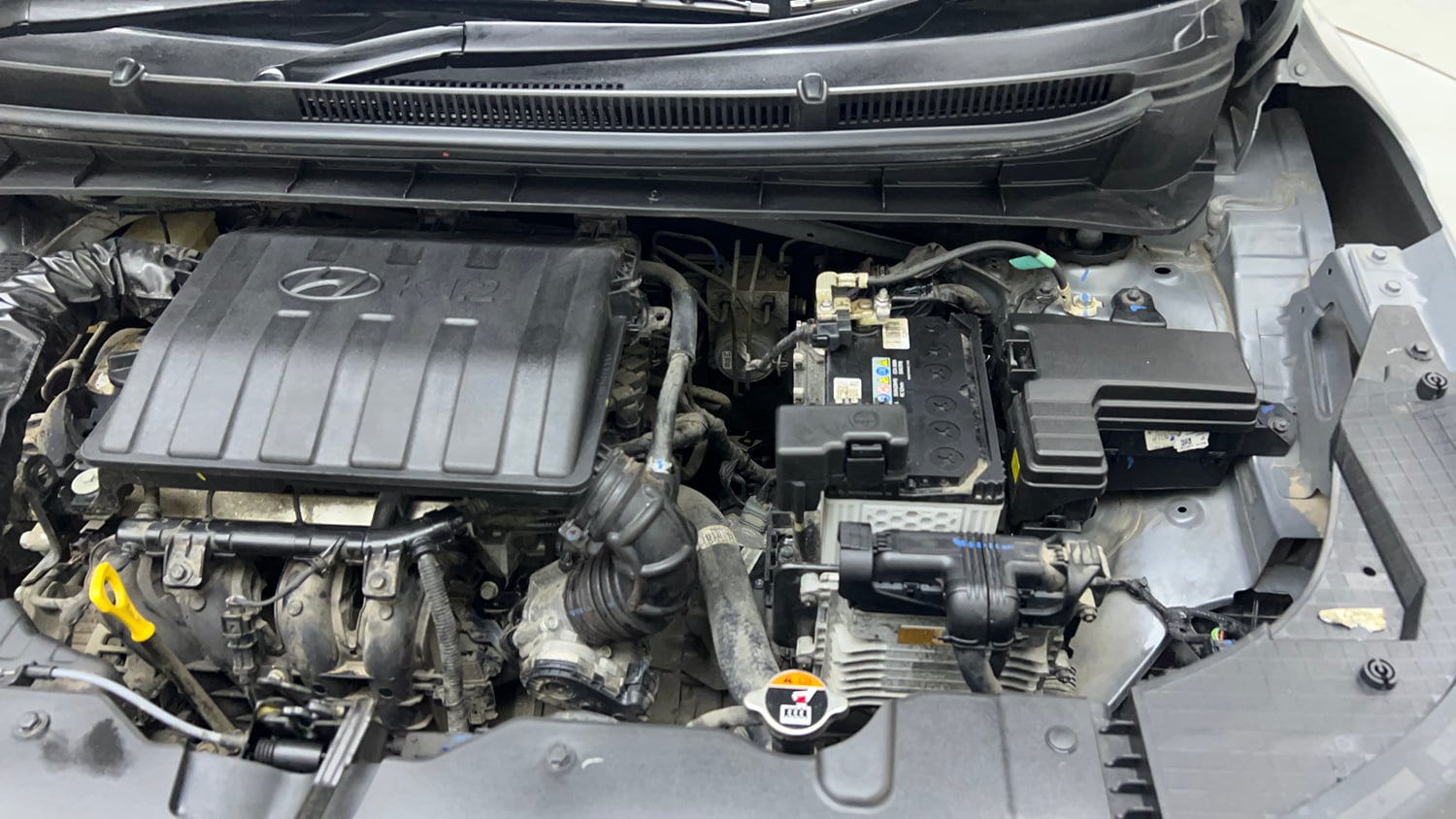Used 2025 Hyundai Exter S Plus 1.2 AMT Petrol Automatic engine ENGINE LEFT SIDE VIEW