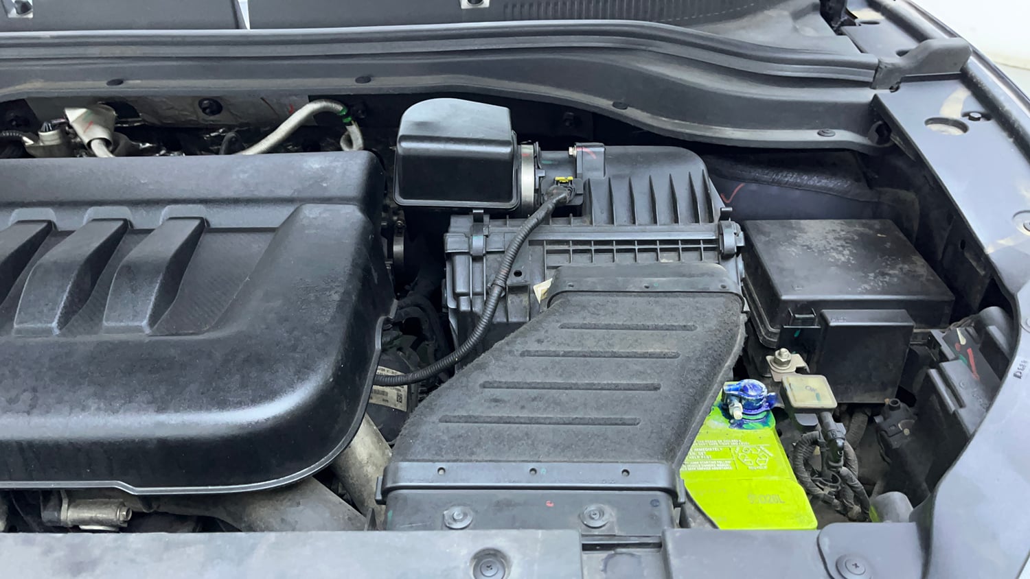 Used 2022 Mahindra XUV700 AX 5 Diesel MT 7 STR Diesel Manual engine ENGINE LEFT SIDE VIEW