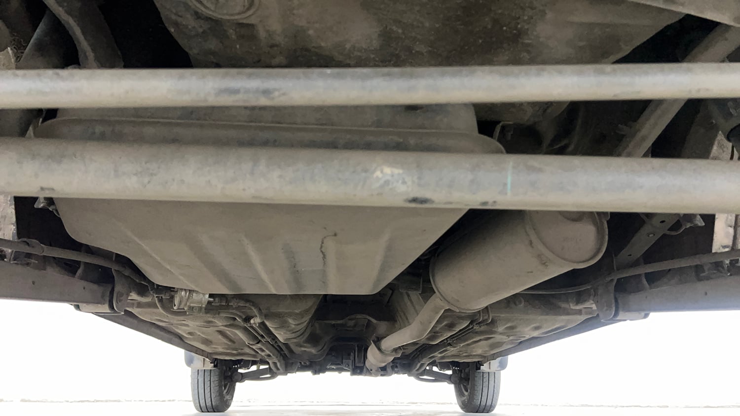 Used 2018 Maruti Suzuki Alto 800 VXi Petrol Manual extra REAR UNDERBODY VIEW (TAKEN FROM REAR)