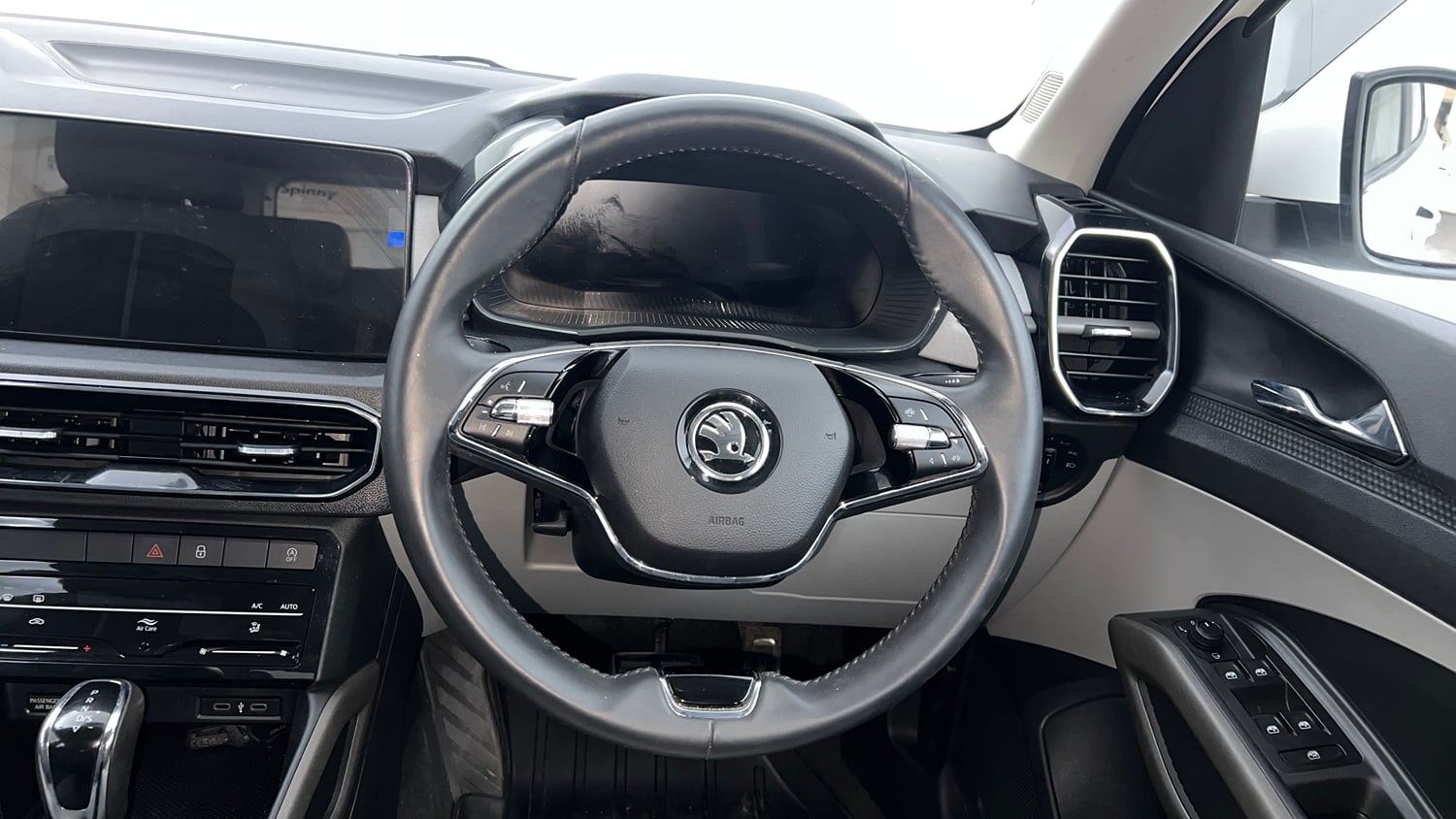 Used 2025 Skoda Kylaq Signature Plus AT Petrol Automatic interior STEERING VIEW