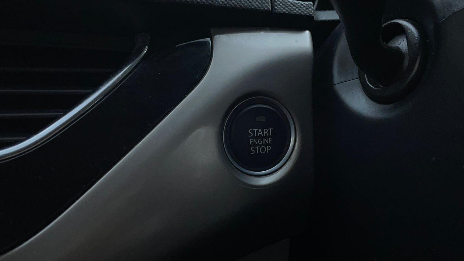 Used 2019 Tata Nexon XZ Plus Diesel Diesel Manual top_features Keyless start