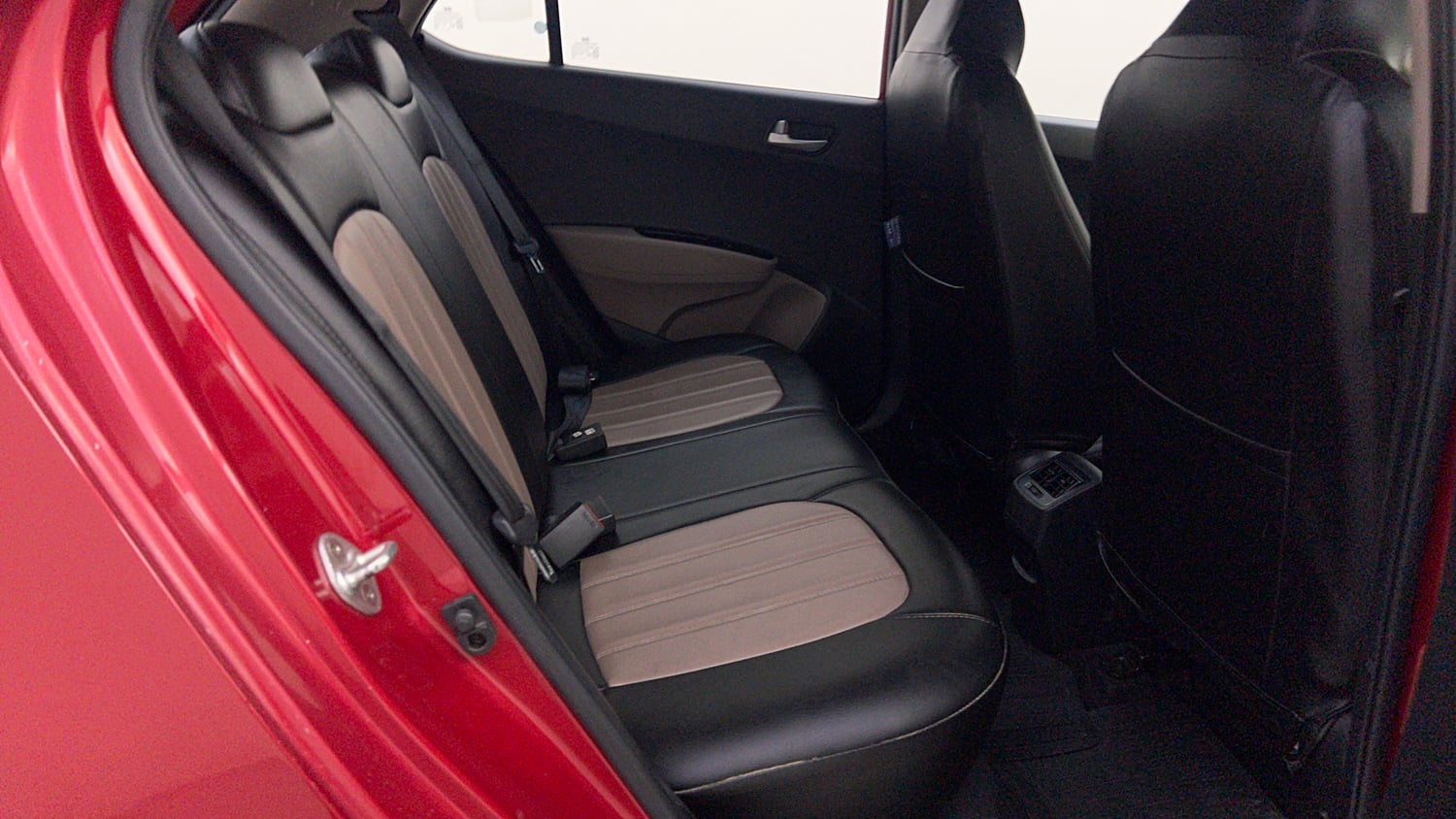 Used 2018 Hyundai Grand i10 Sportz AT 1.2 Kappa VTVT Petrol Automatic interior RIGHT SIDE REAR DOOR CABIN VIEW