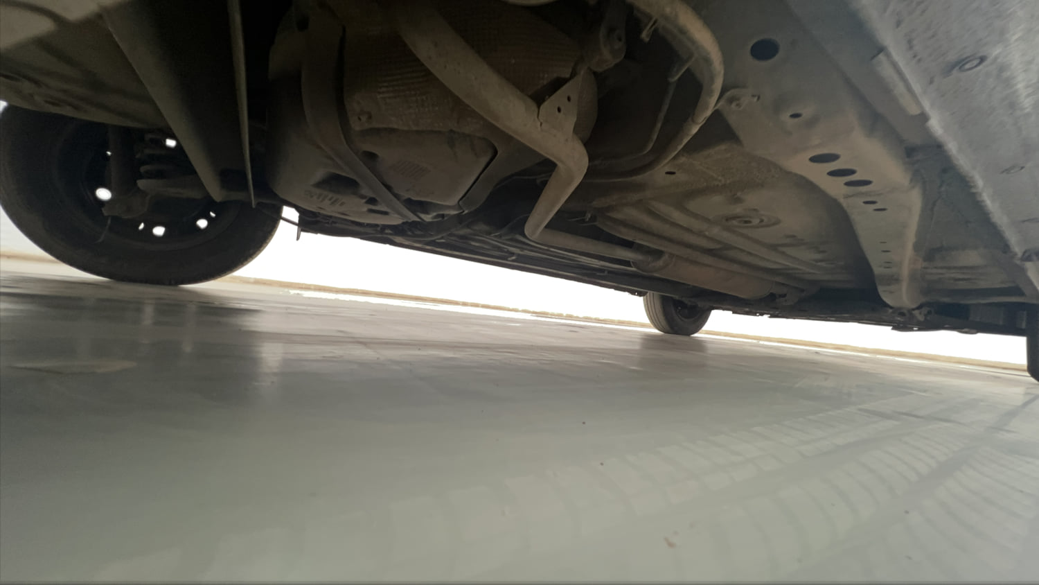 Used 2022 Maruti Suzuki Wagon R VXi (O) 1.2 Petrol Manual extra REAR RIGHT UNDERBODY VIEW