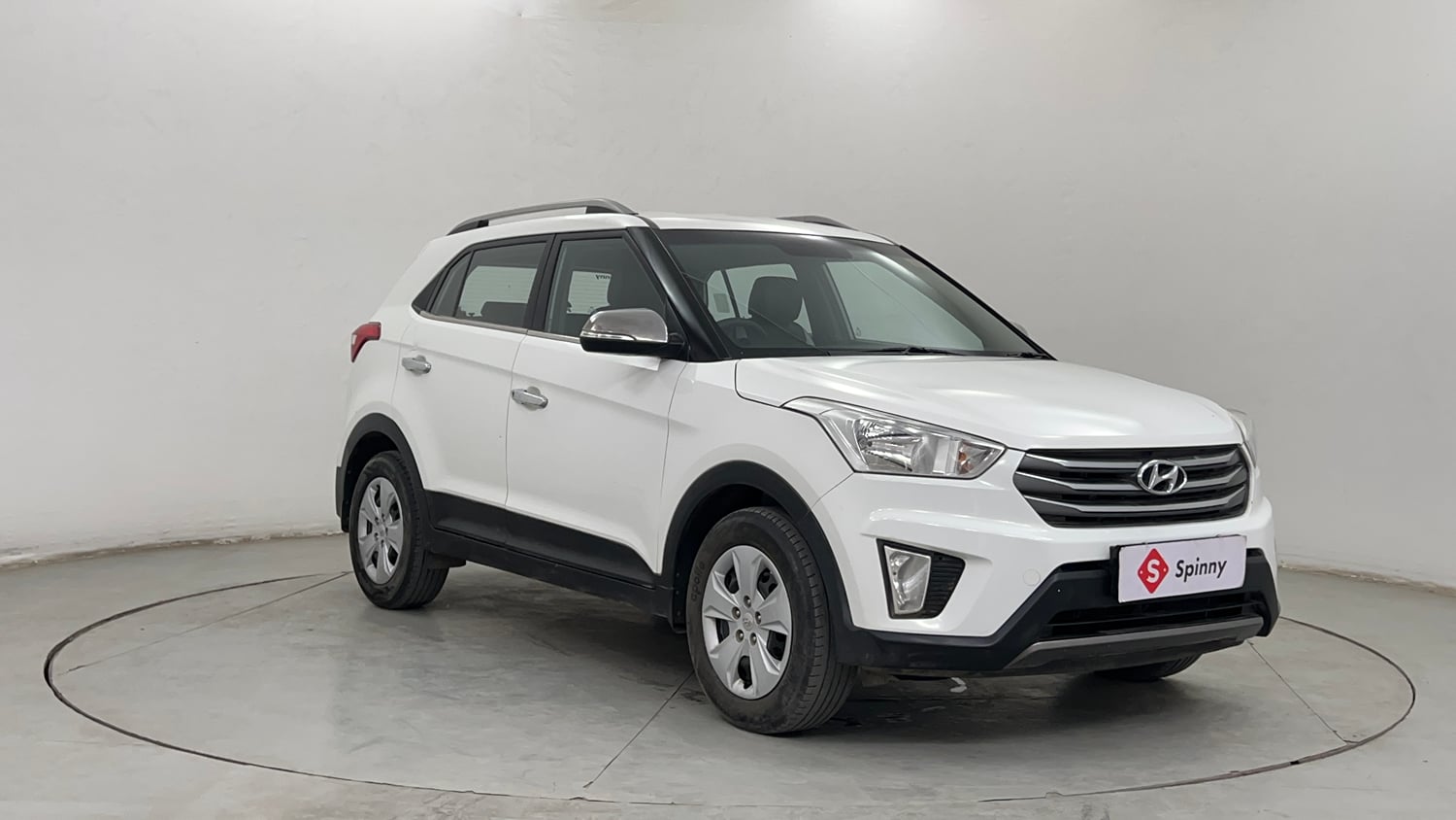 Used 2018 Hyundai Creta S 1.4 CRDi Diesel Manual exterior RIGHT FRONT CORNER VIEW