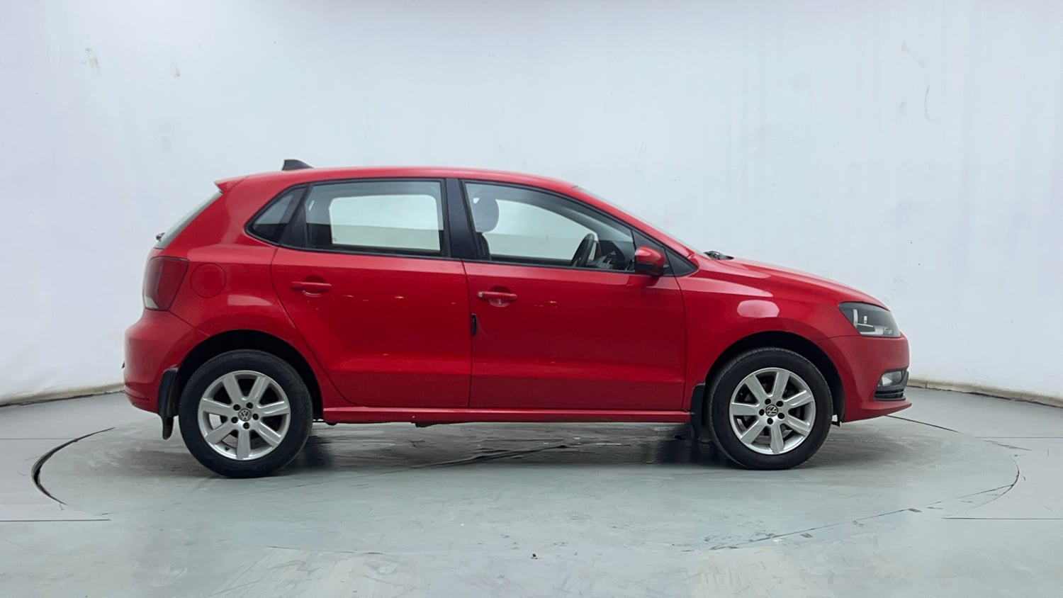 Used 2019 Volkswagen Polo Comfortline 1.0L (P) Petrol Manual exterior RIGHT SIDE VIEW