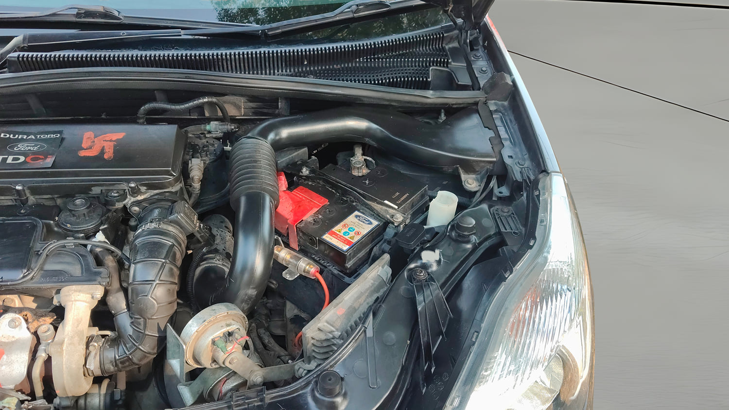 Used 2012 Ford Figo Duratorq Diesel Titanium 1.4 Diesel Manual engine ENGINE LEFT SIDE VIEW
