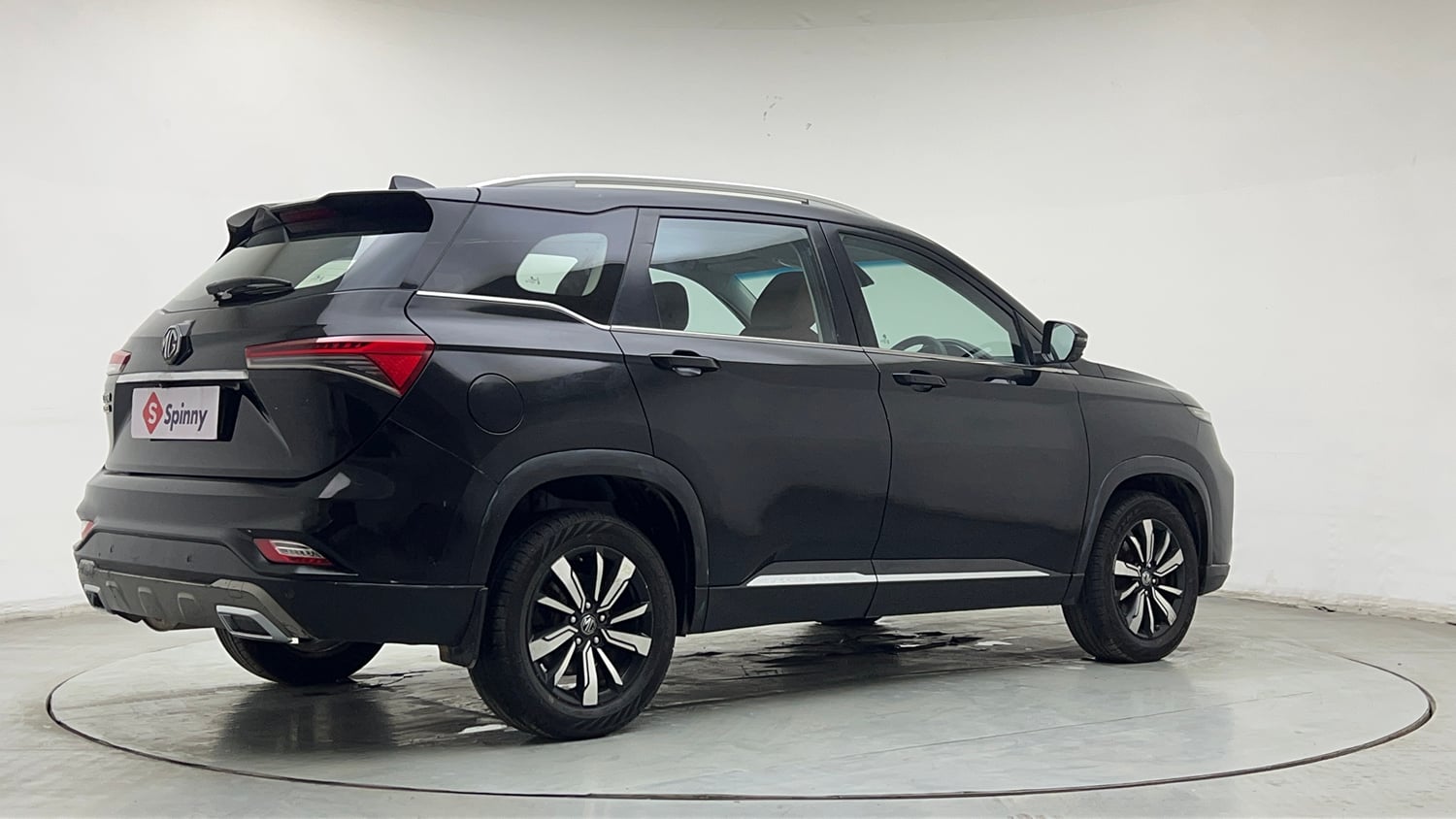 Used 2020 MG Motors Hector Plus Sharp 1.5 DCT Petrol Petrol Automatic exterior RIGHT REAR CORNER VIEW
