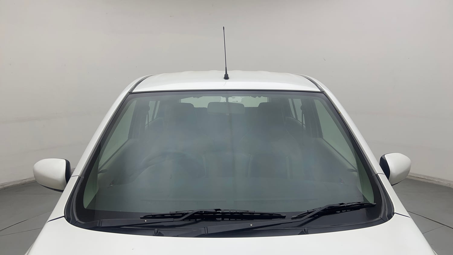 Used 2019 Maruti Suzuki Celerio VXi Petrol Manual exterior FRONT WINDSHIELD VIEW