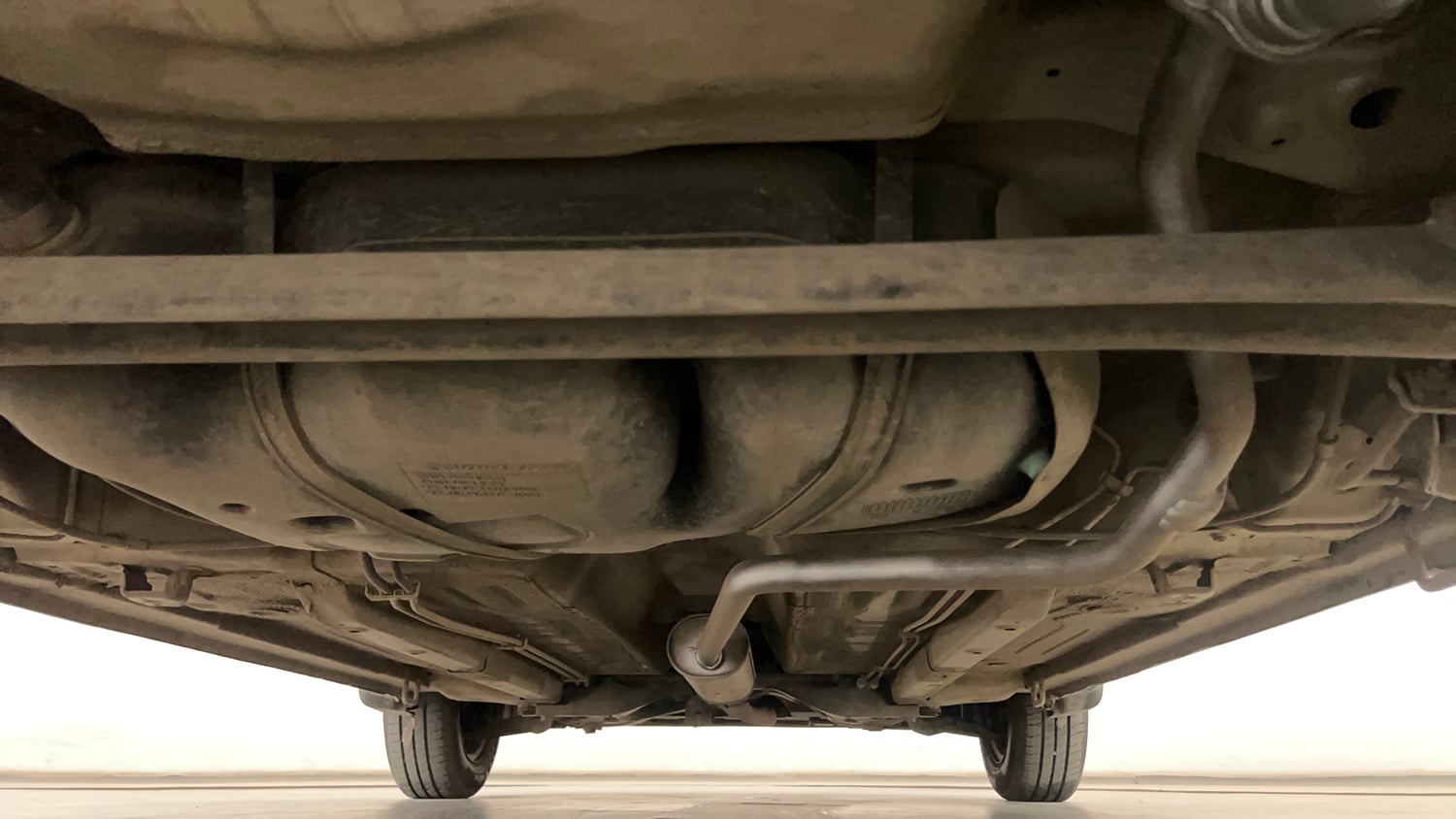 Used 2016 Maruti Suzuki Celerio VXi AMT Petrol Automatic extra REAR UNDERBODY VIEW (TAKEN FROM REAR)