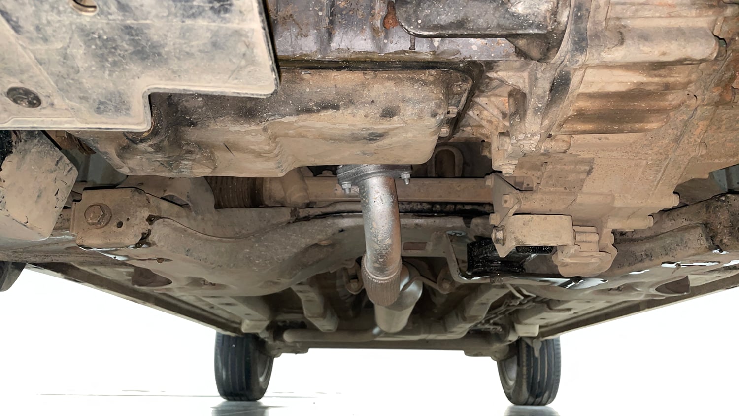 Used 2019 Tata Nexon XZ Plus Diesel Diesel Manual extra FRONT LEFT UNDERBODY VIEW