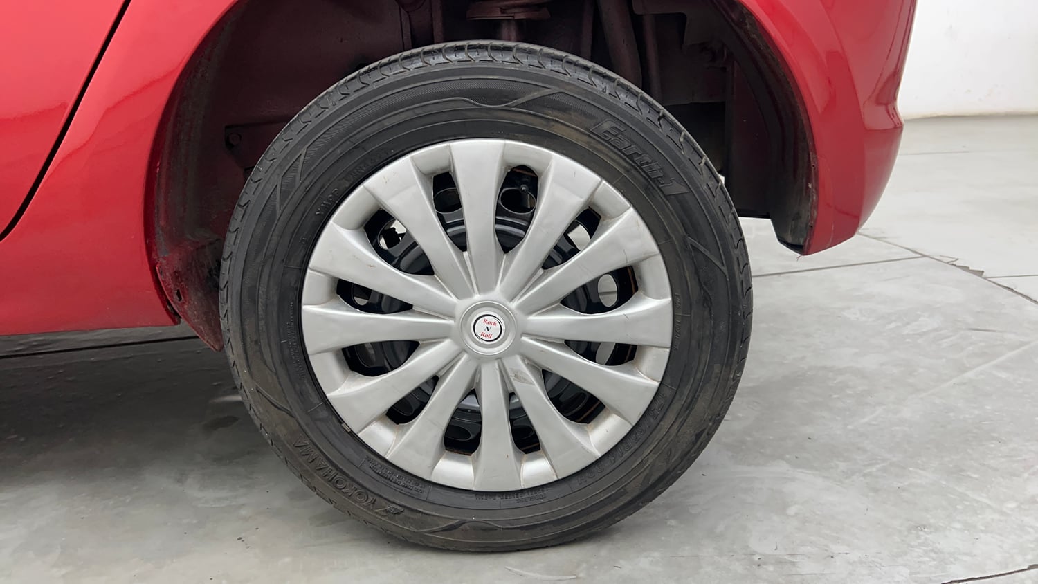 Used 2017 Tata Tiago Revotron XZ w/o Alloy Petrol Manual tyres LEFT REAR TYRE RIM VIEW