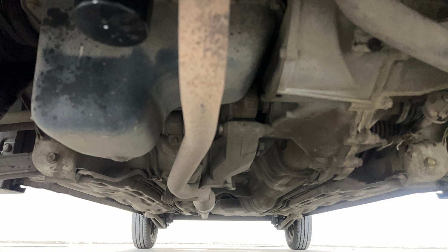 Used 2018 Maruti Suzuki Alto 800 VXi Petrol Manual extra FRONT LEFT UNDERBODY VIEW