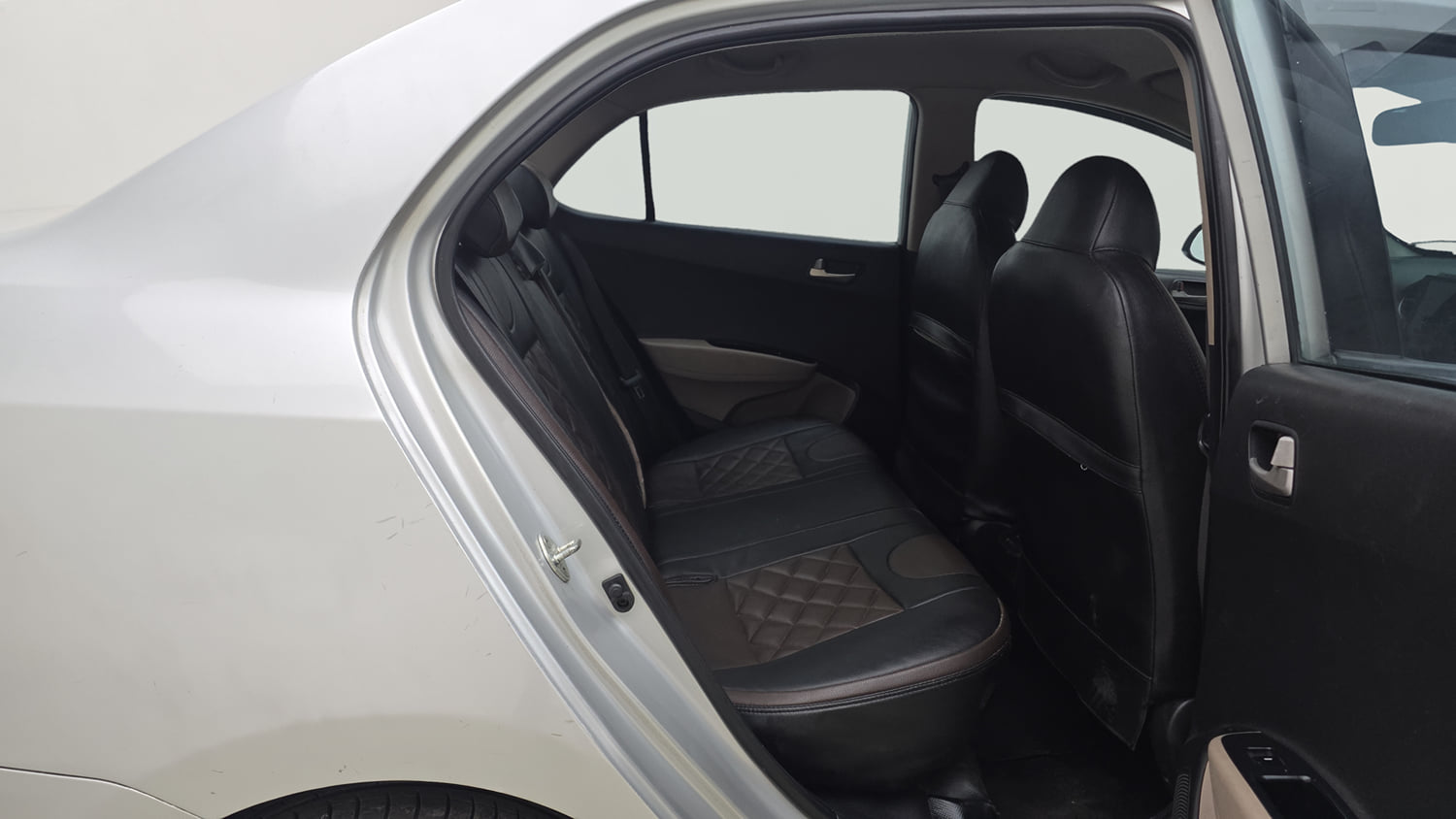 Used 2014 Hyundai Xcent S 1.2 (O) Petrol Manual interior RIGHT SIDE REAR DOOR CABIN VIEW
